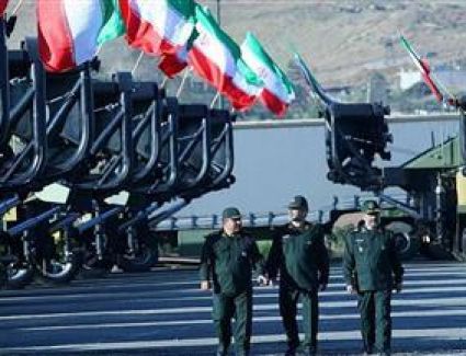 الحرس الثوري الإيراني: مضيق هرمز مغلق وسنستهدف أي سفينة تحاول العبور