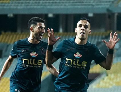  الأبيض يفرض كلمته.. الزمالك يعتلي القمة برباعية في مرمى المصري