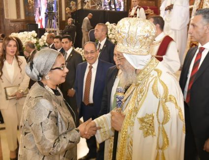 رئيسة المجلس القومي للمرأة من قداس عيد القيامة: مصر ستبقى رمزًا للتعايش والوحدة الوطنية