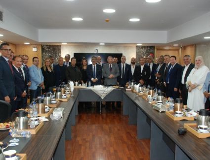 وزير الدولة للإعلام يؤكد دعم الدولة للإعلام الخاص وتطوير الشراكة مع القنوات الفضائية