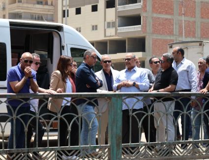     محافظ الجيزة يتفقد مشروعات التطوير بالمريوطية والمنصورية ويوجه بسرعة الإنجاز